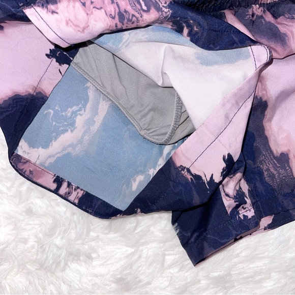 Old Navy Active Girls Activewear Gym Shirts Purple Tie Dye Sz XL 14/16 - Picture 3 of 3